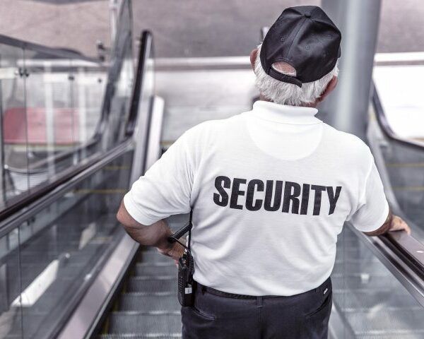 police-869216_1920-e1538560673998