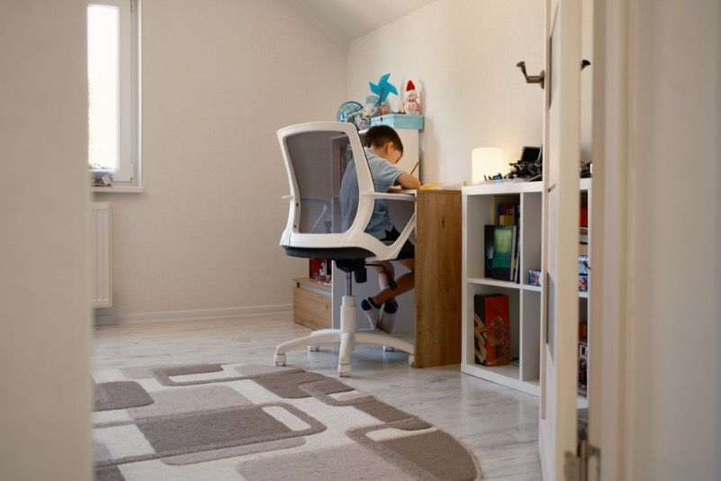 how to organize your room